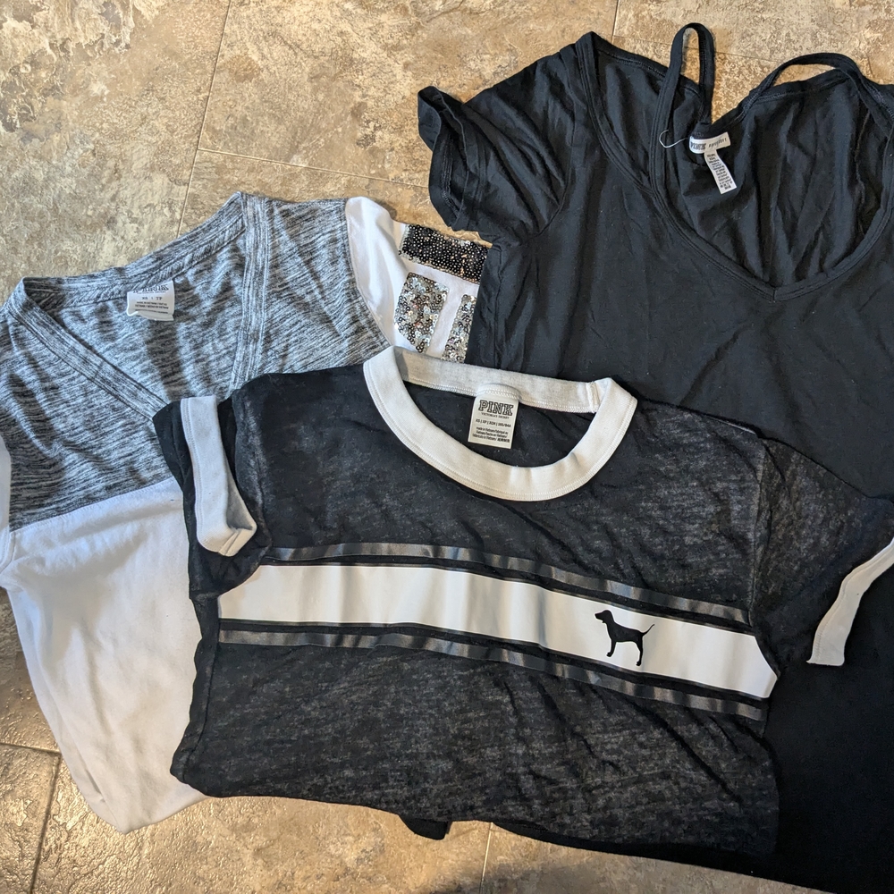 PINK Victoria's Secret Black and White Short Sleeve Tee